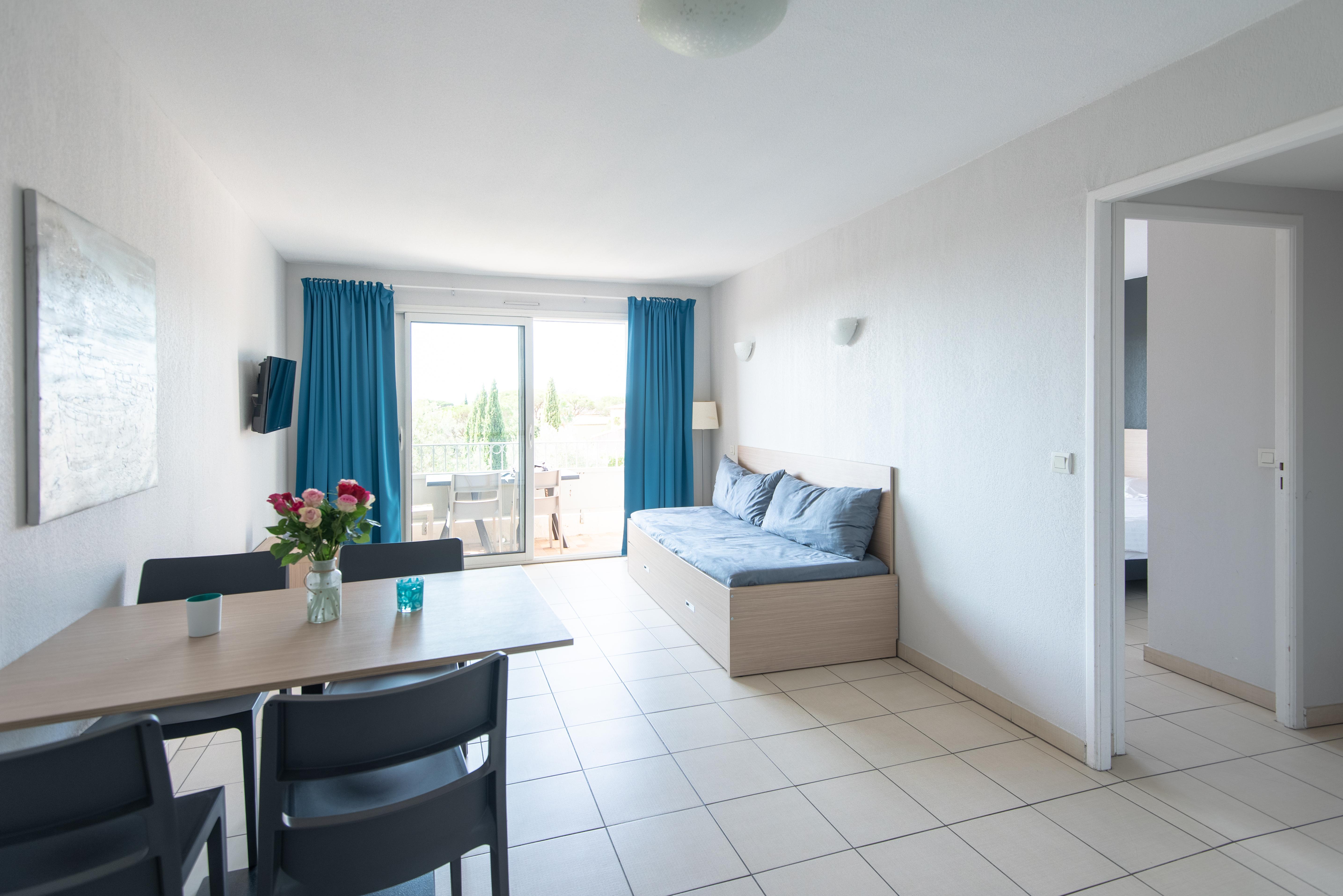 Zenitude Hôtel-résidences La Tour De Mare Hotel 4*